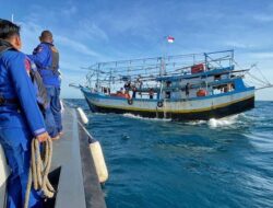 Kapal Nelayan Indramayu Tenggelam di Laut Jawa, Tiga ABK Masih Dalam Pencarian Tim SAR